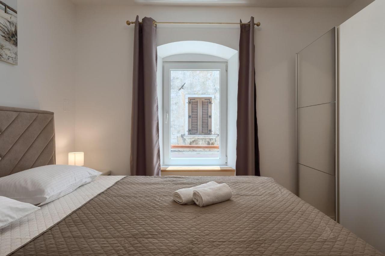Deluxe Apartment Antonija Пореч Екстериор снимка