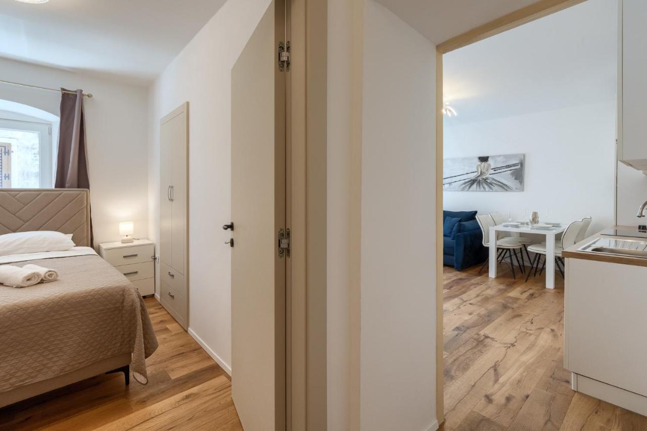 Deluxe Apartment Antonija Пореч Екстериор снимка